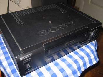 Моддинг корпуса VHS Sony