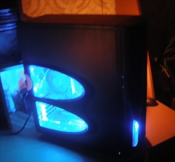 Моддинг корпуса Thermaltake Shark Корпус FullTower Thermaltake Shark [VA7400BWAE]