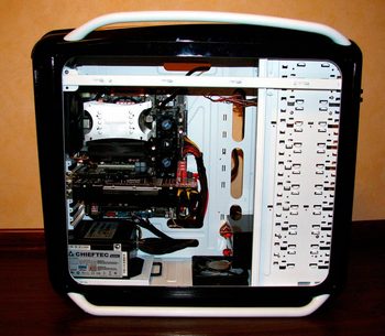 Моддинг корпуса Cooler Master Cosmos S