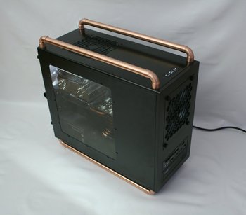 Моддинг корпуса Aerocool Qs-202