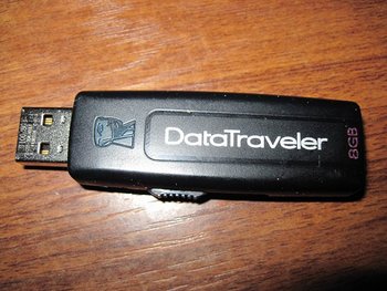 Моддинг Kingston DataTraveler 8Gb