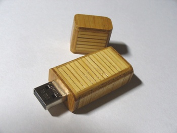 Моддинг Silicon Power 8GB