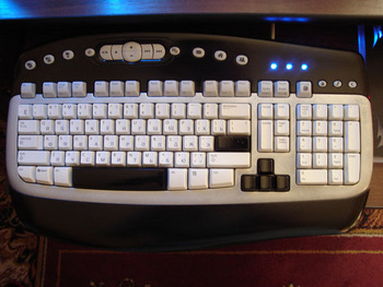 Моддинг Microsoft MultiMedia Keyboard