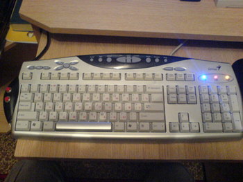 Моддинг Keyboard Genius KB18 PS/2